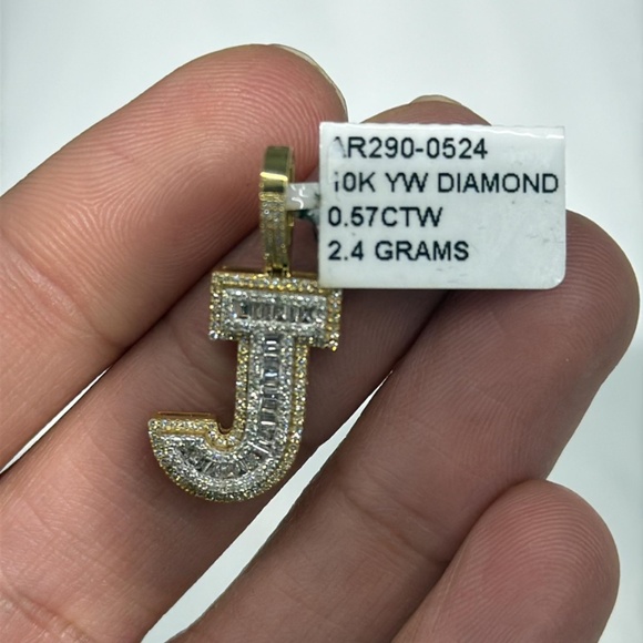 J Pendant